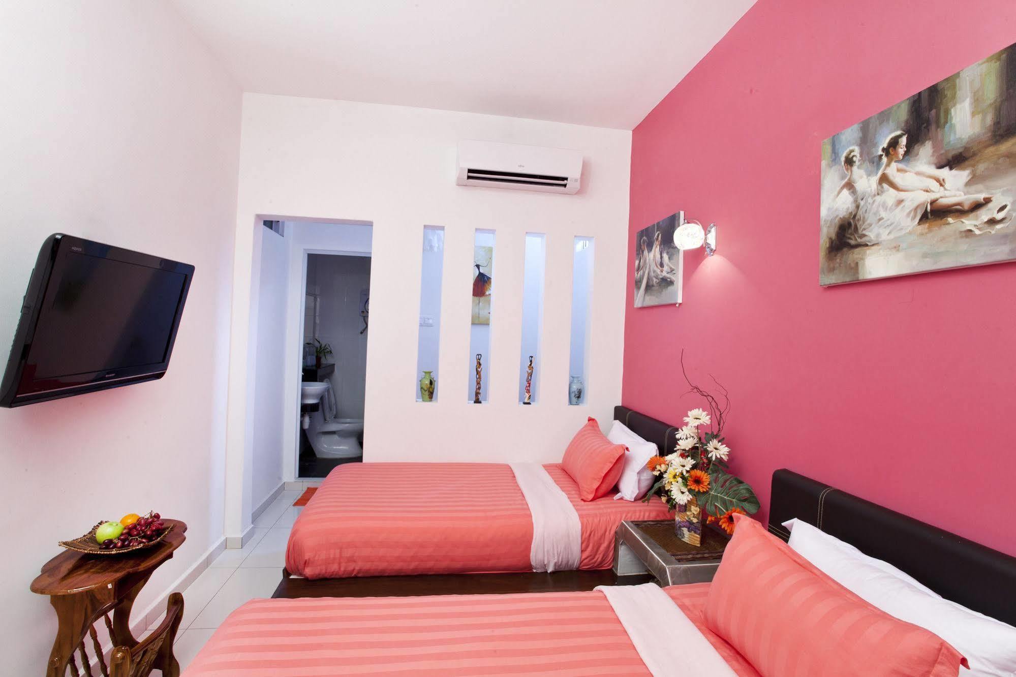 Oyo 90855 Vince Villa Bukit Mertajam Dış mekan fotoğraf